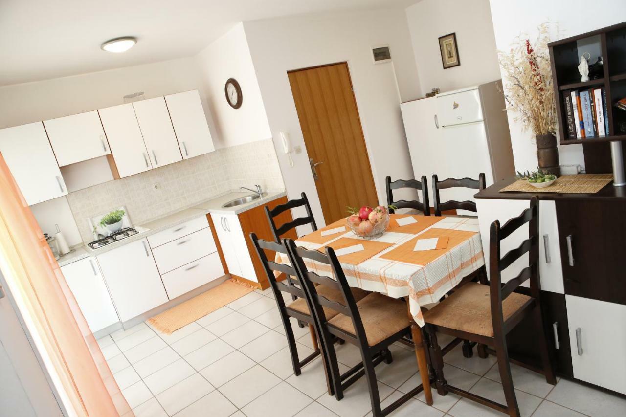 Apartman Alica Srima Vodice Exterior photo